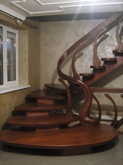 Деревянные лестницы - foto 0